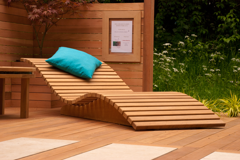 wooden garden sunbeds