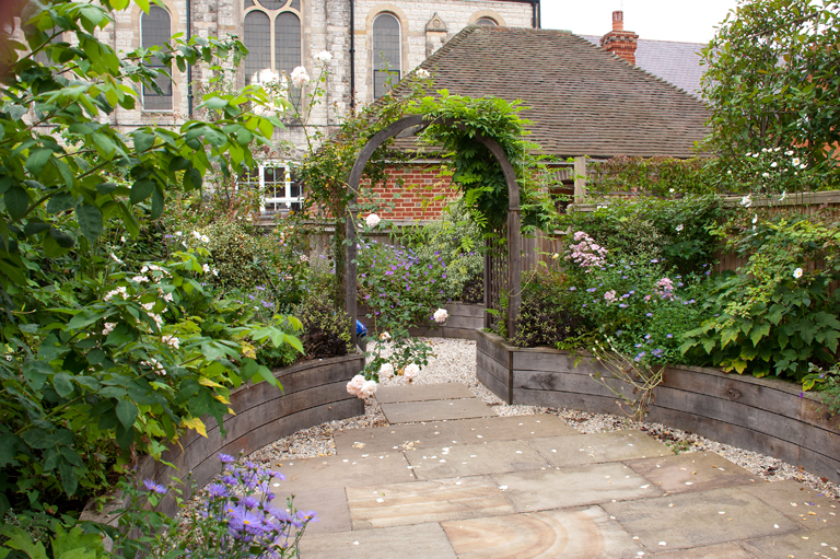 Romantic Cottage Style Planting Lisa Cox Garden Designs Blog