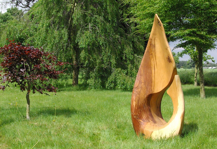 Wooden garden sculpture by Martin Pigg | Lisa Cox Garden ...