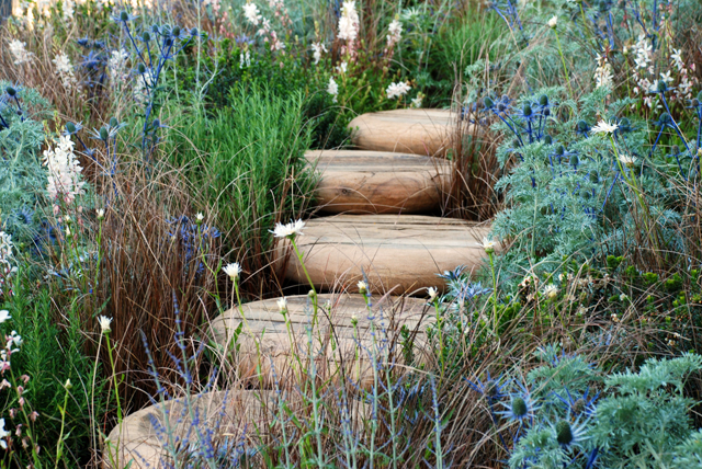 A room with a view garden RHS Hampton Court 2013 Lisa Cox