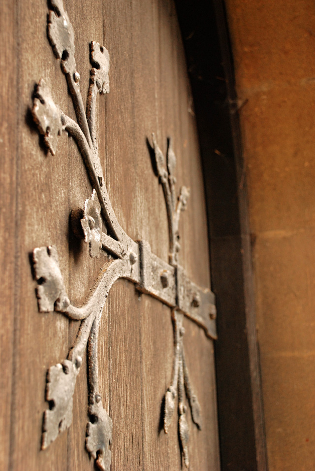 St Marys Church Leatherhead door Lisa Cox Designs