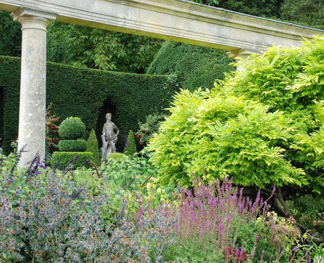 Iford Manor Peto Garden Lisa Cox Designs