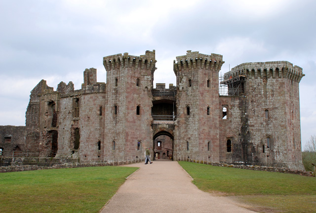 Raglan Castle Lisa Cox Designs